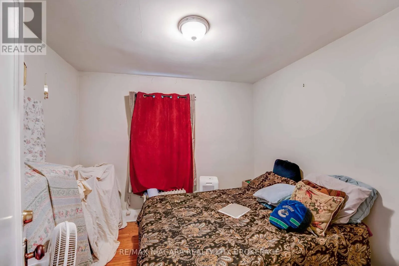 5365 PORTAGE ROAD