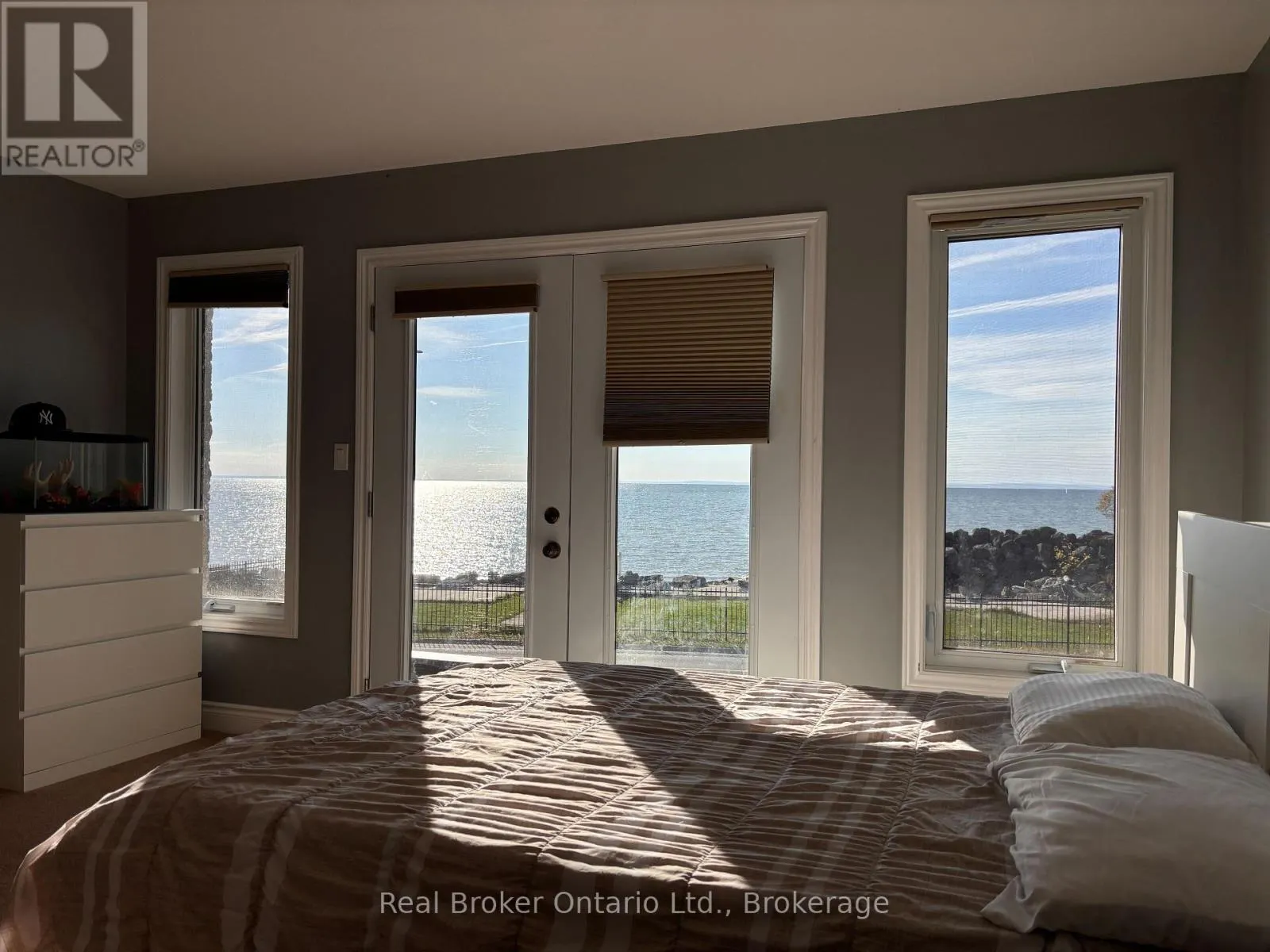 2801 NORTH SHORE DRIVE