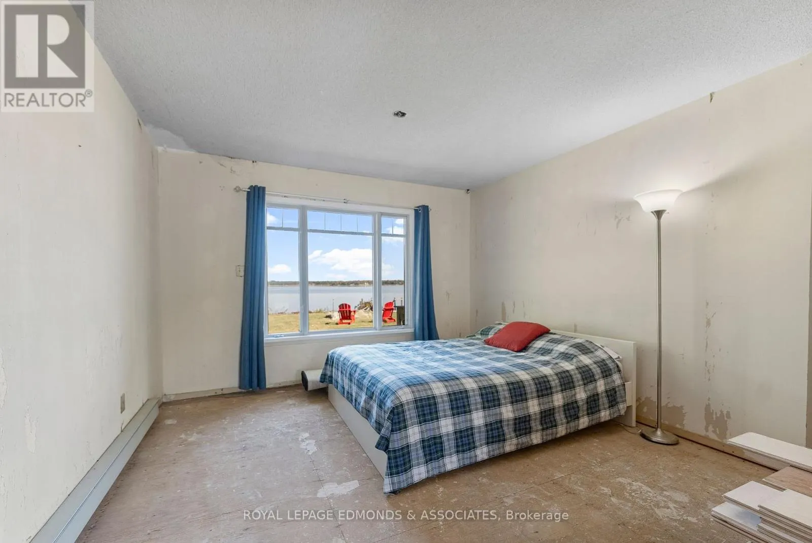 1227 BURNS DRIVE
