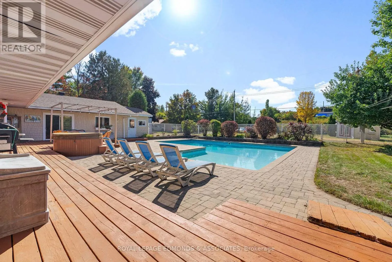 1227 BURNS DRIVE