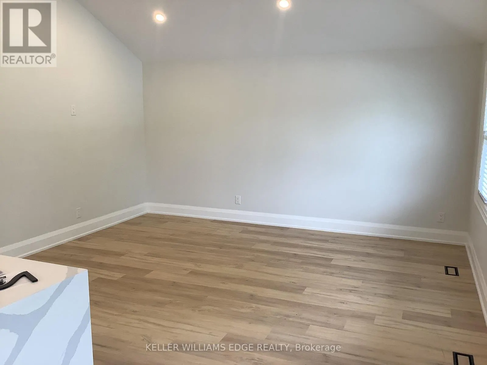 229 WEST 18TH STREET
