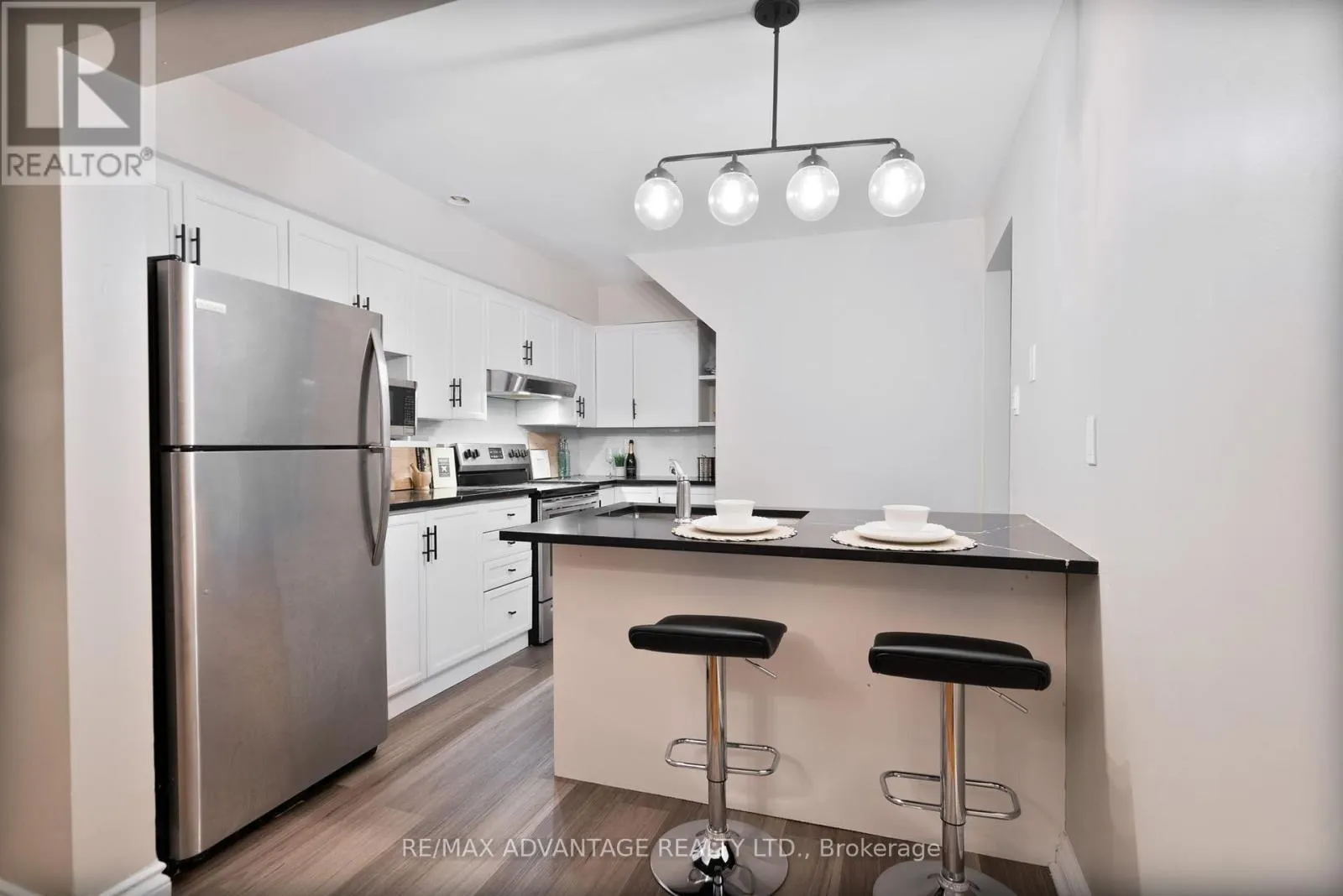 8 - 621 CRANBROOK ROAD, #8