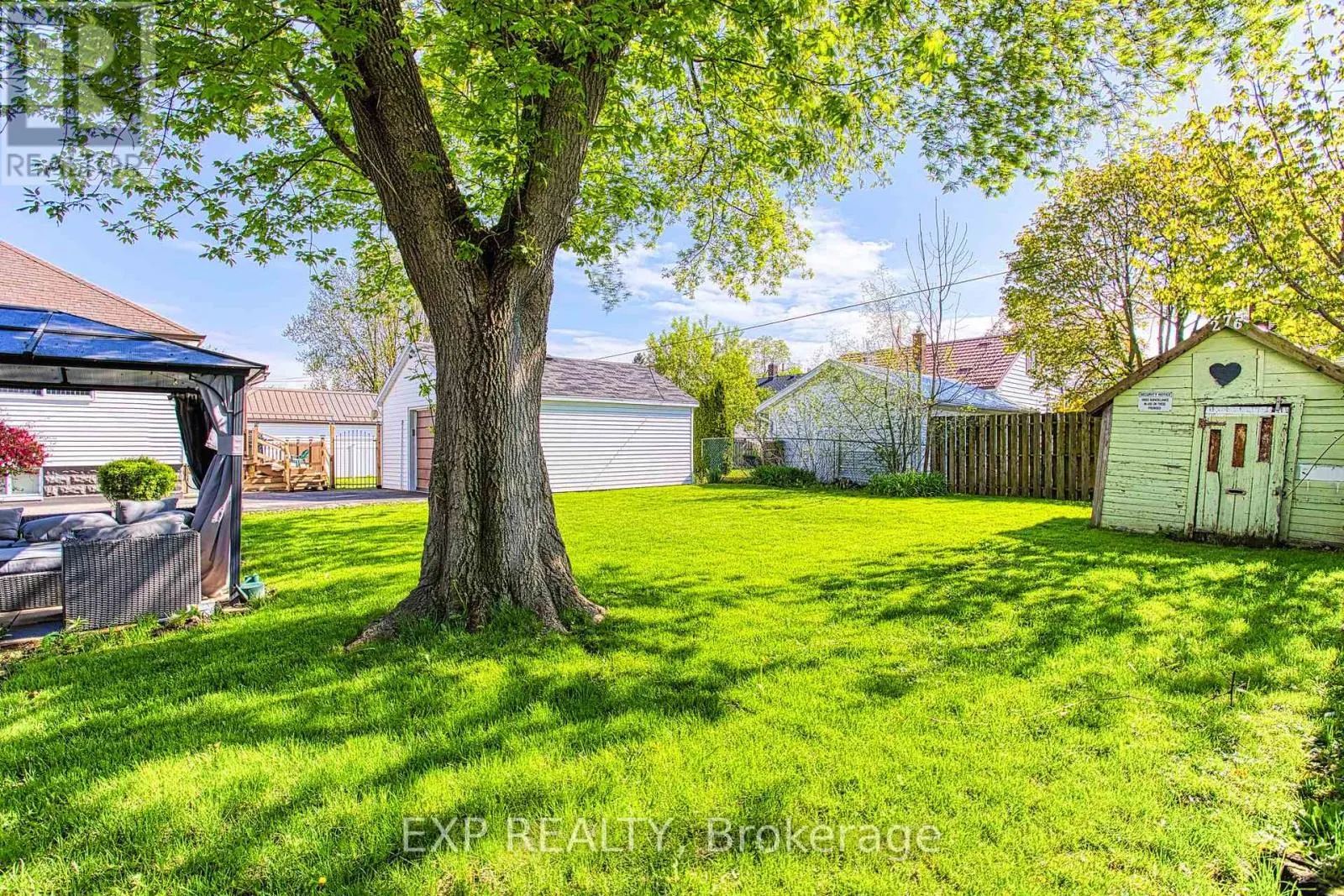 276 MCALPINE AVENUE S