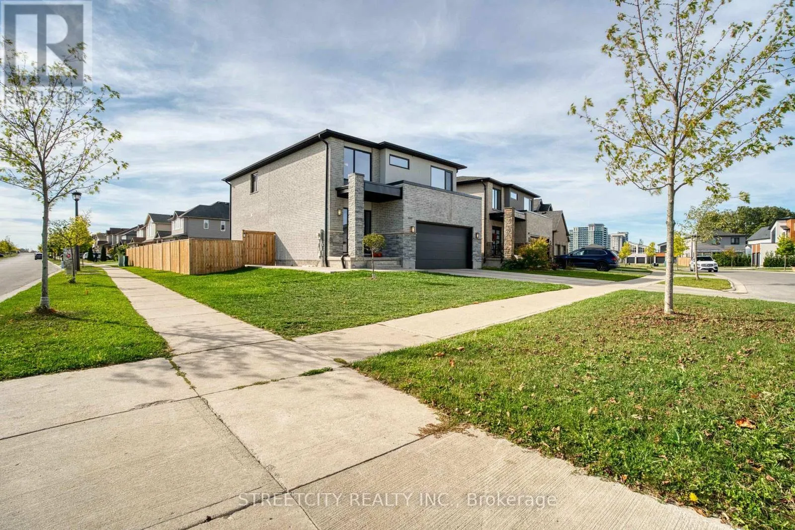 2167 WATEROAK DRIVE