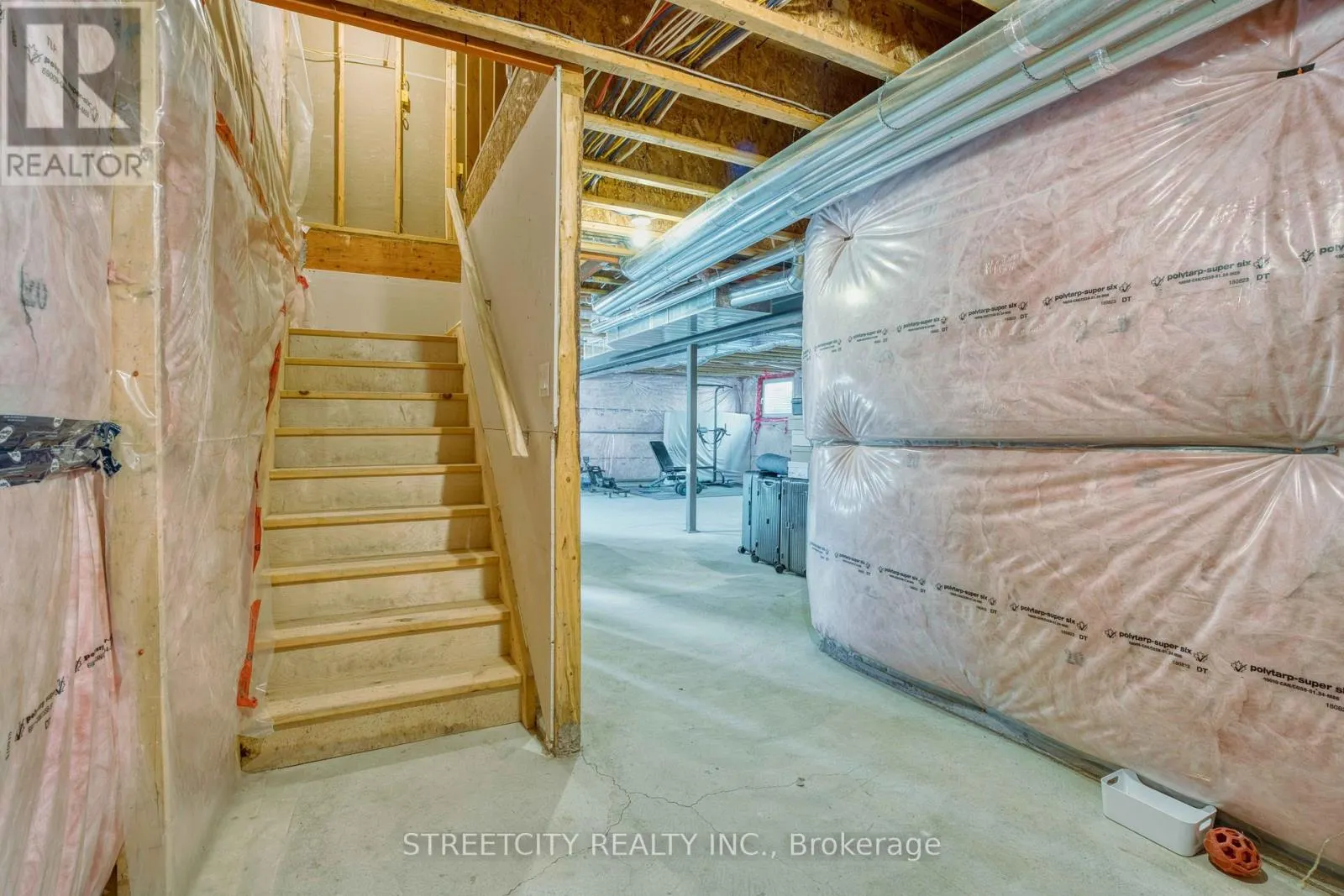 2167 WATEROAK DRIVE