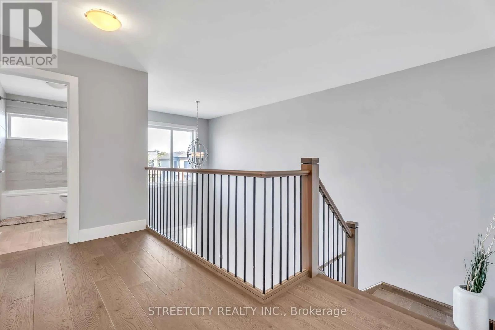 2167 WATEROAK DRIVE