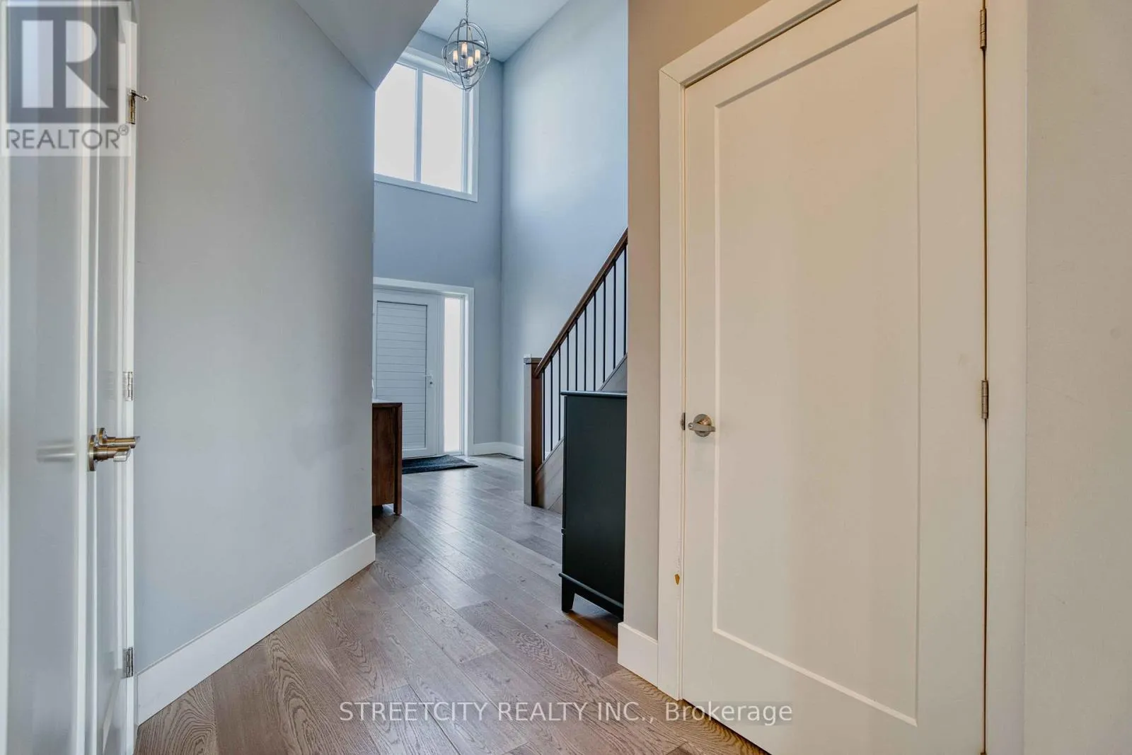 2167 WATEROAK DRIVE