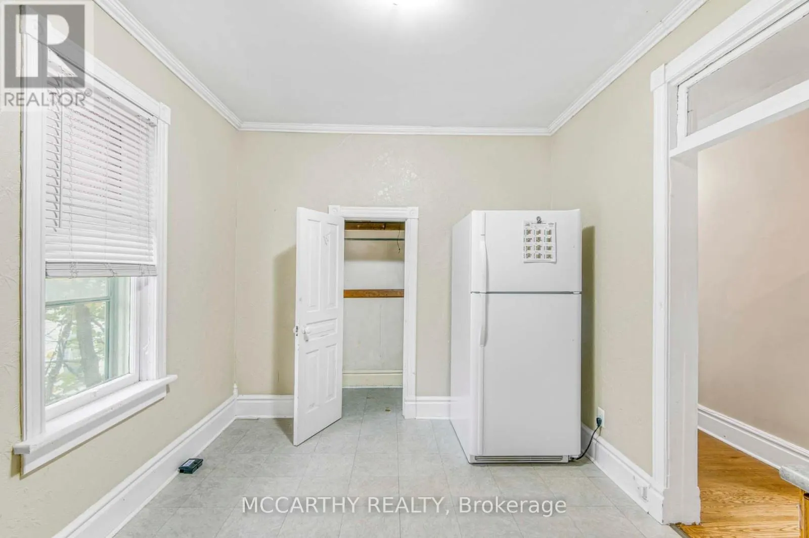 191 MAIN STREET E