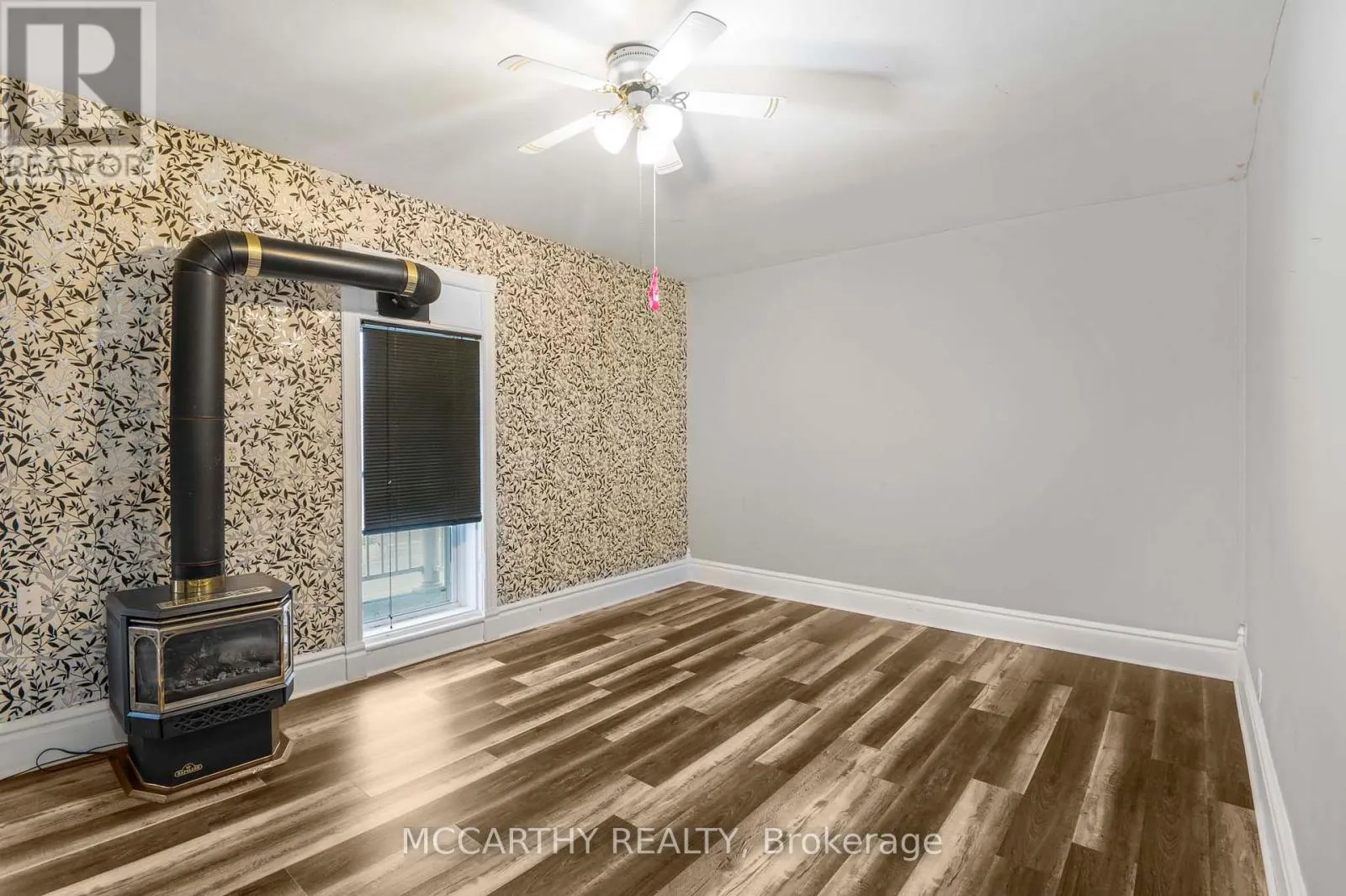 191 MAIN STREET E