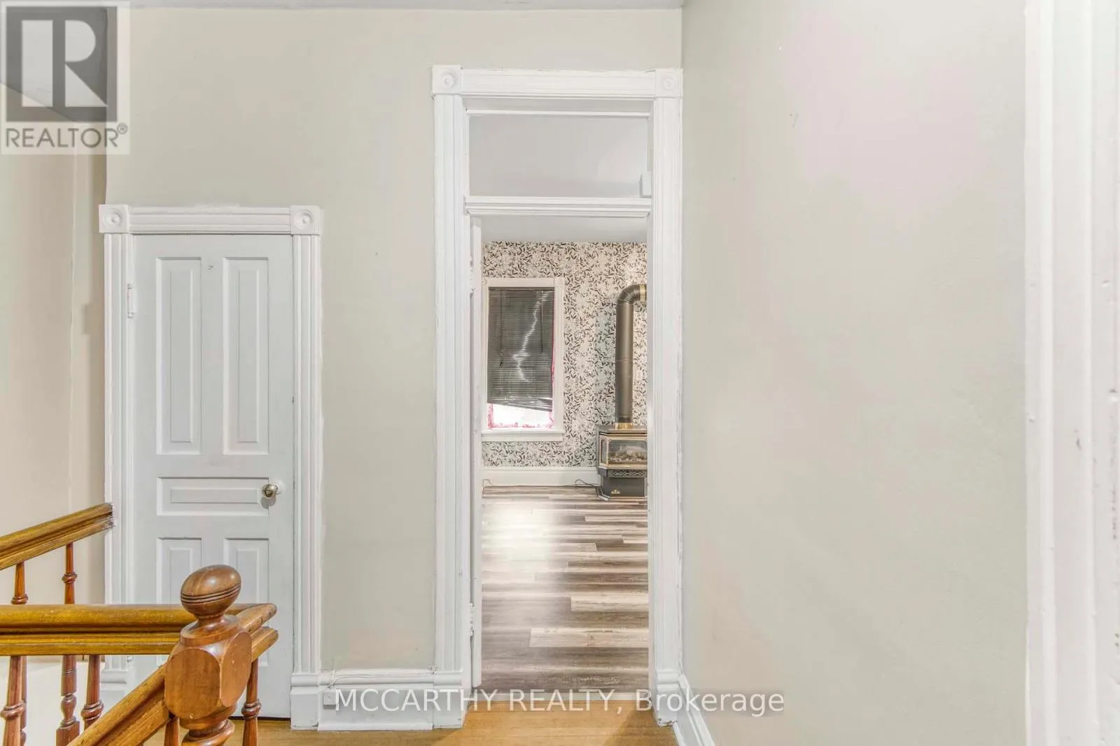 191 MAIN STREET E