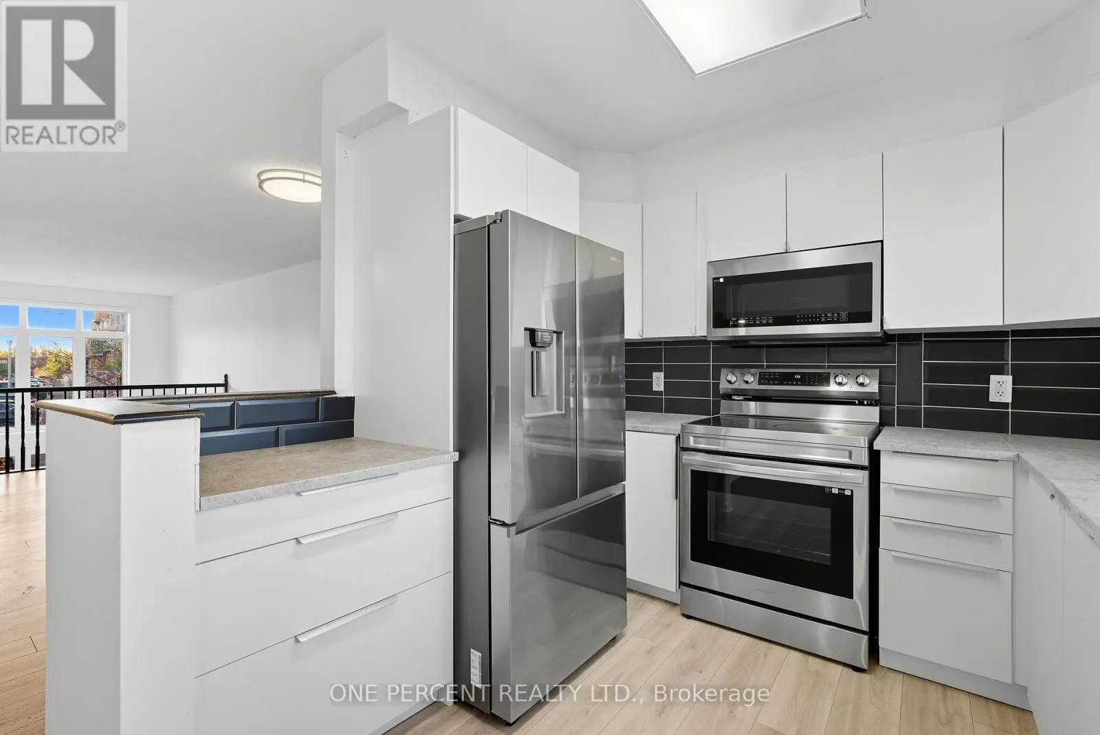 605 REARDON PRIVATE
