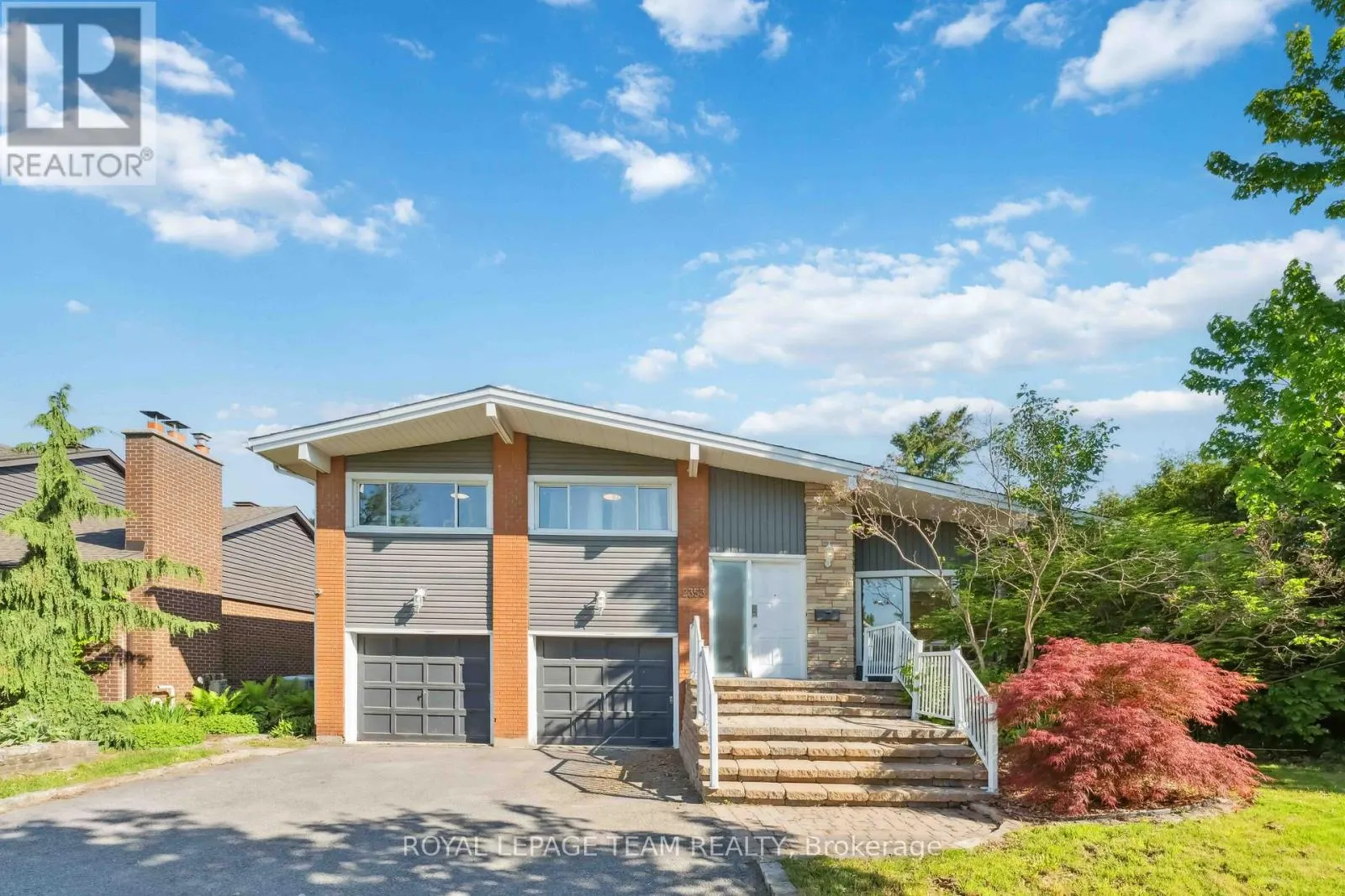 2353 GEORGINA DRIVE