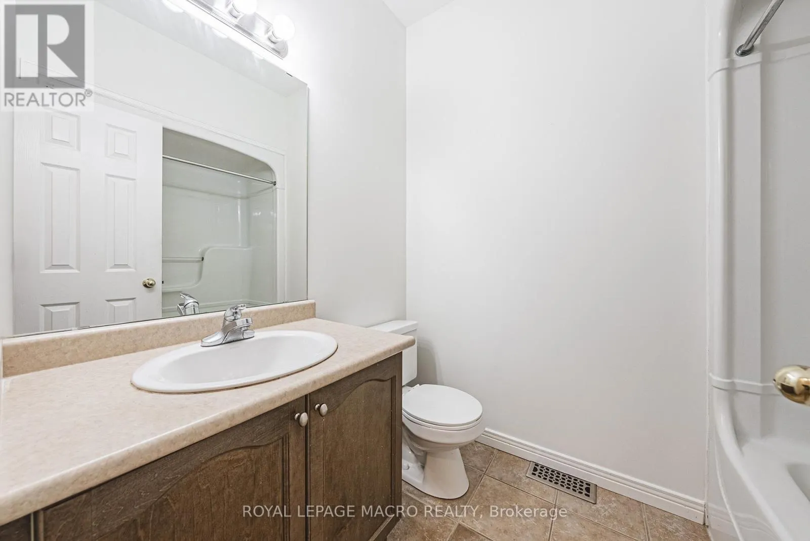 3 - 163 LIVINGSTON AVENUE