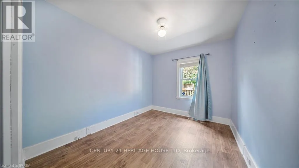 35 SALISBURY AVENUE