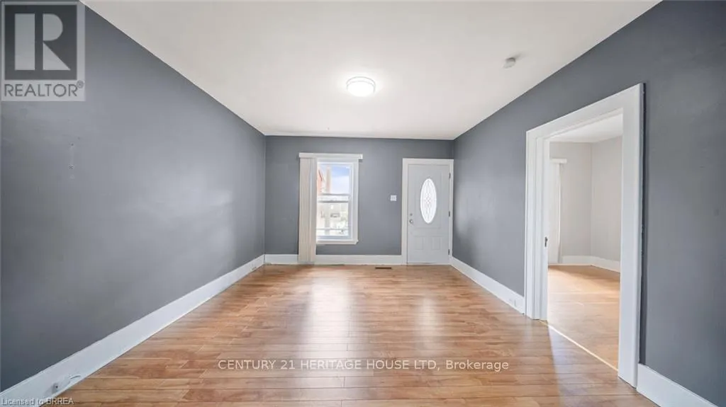 35 SALISBURY AVENUE