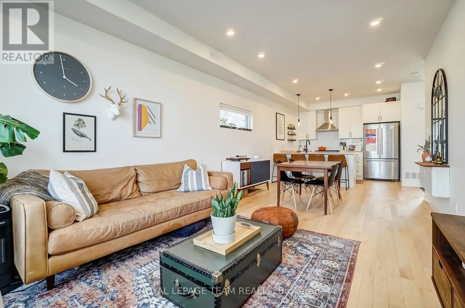 125 CARRUTHERS AVENUE