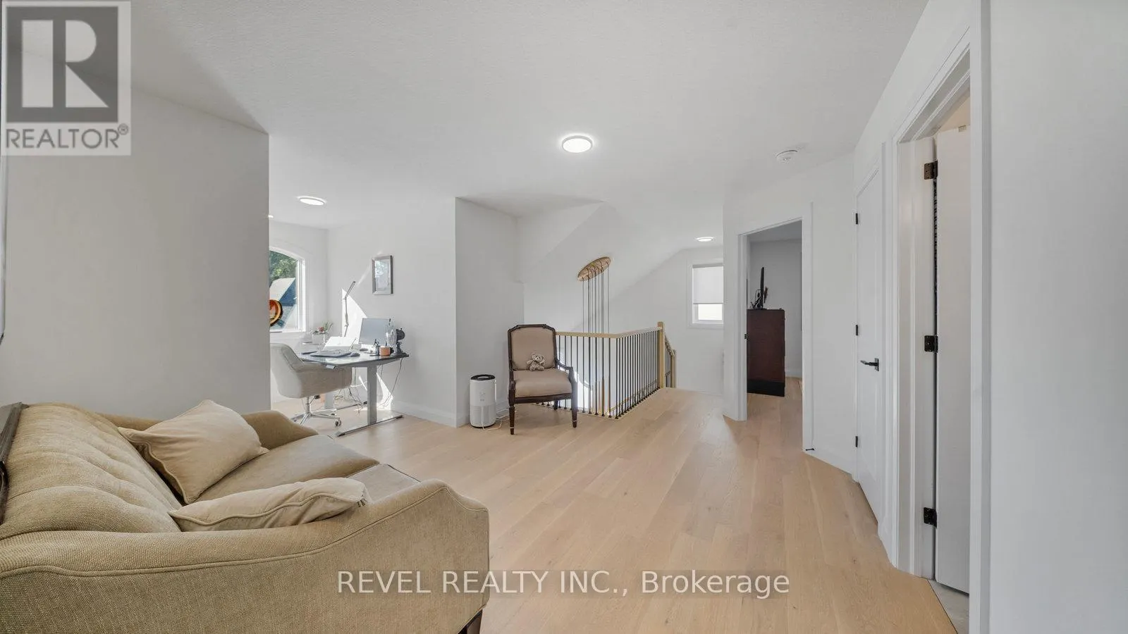 17 - 242 MOUNT PLEASANT STREET