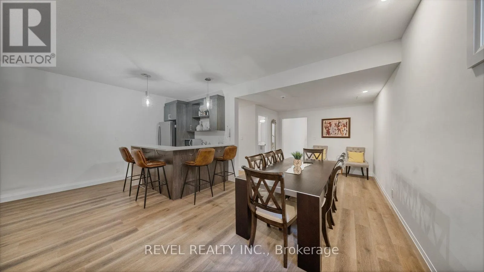 17 - 242 MOUNT PLEASANT STREET