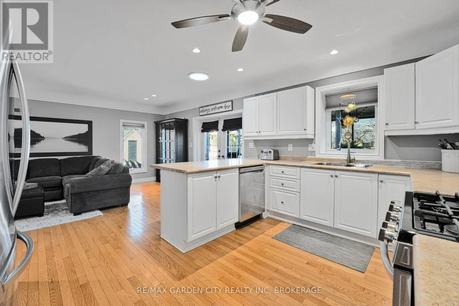 14 PEACHTREE PARKWAY