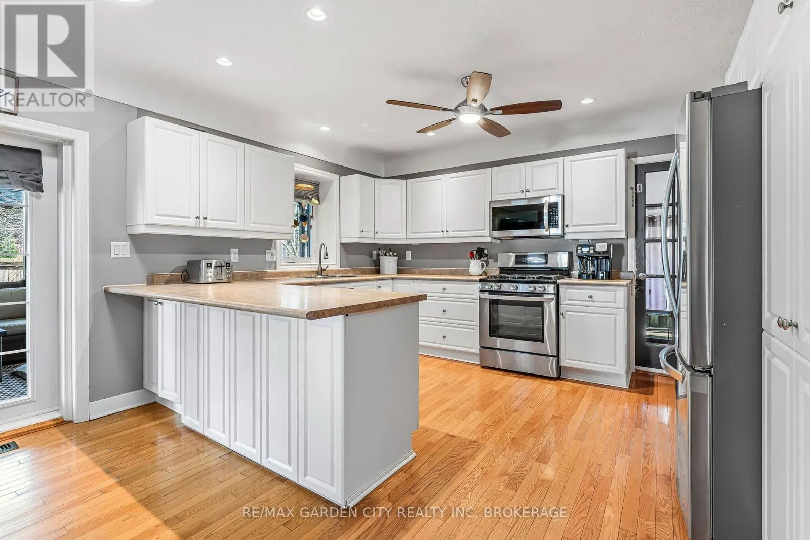 14 PEACHTREE PARKWAY