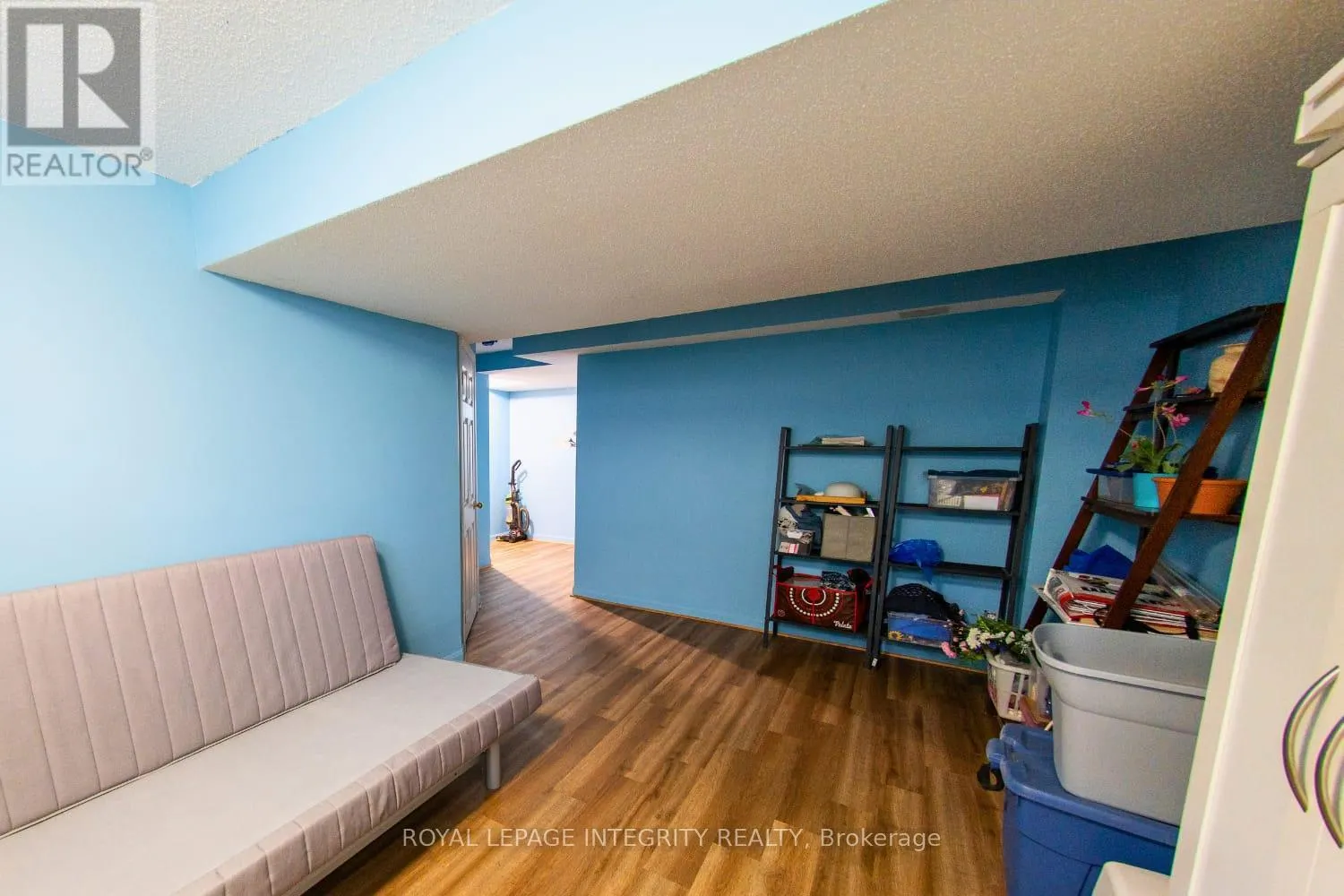 242 BEATRICE DRIVE