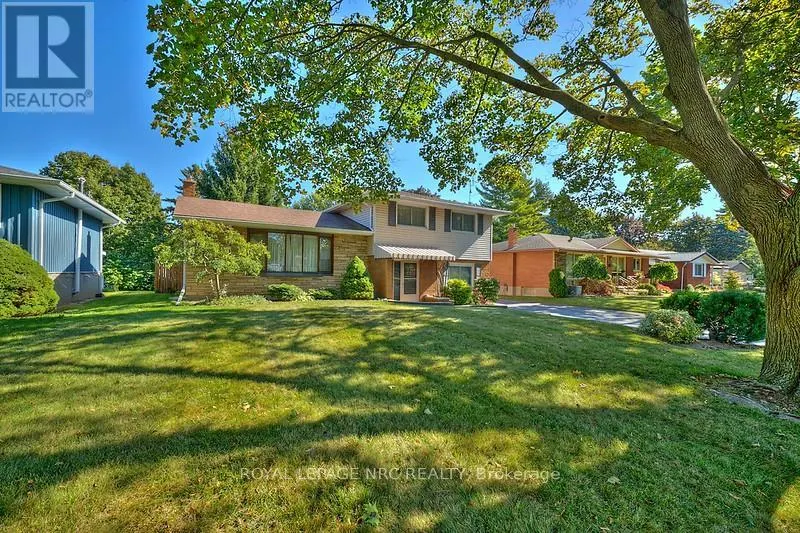 8 LA SALLE DRIVE