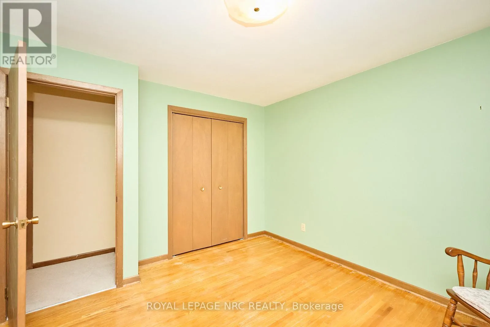 8 LA SALLE DRIVE