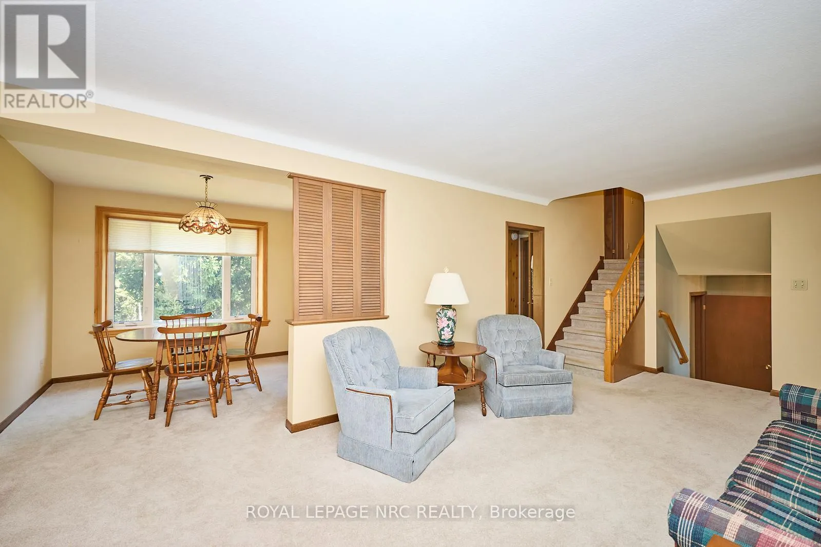 8 LA SALLE DRIVE