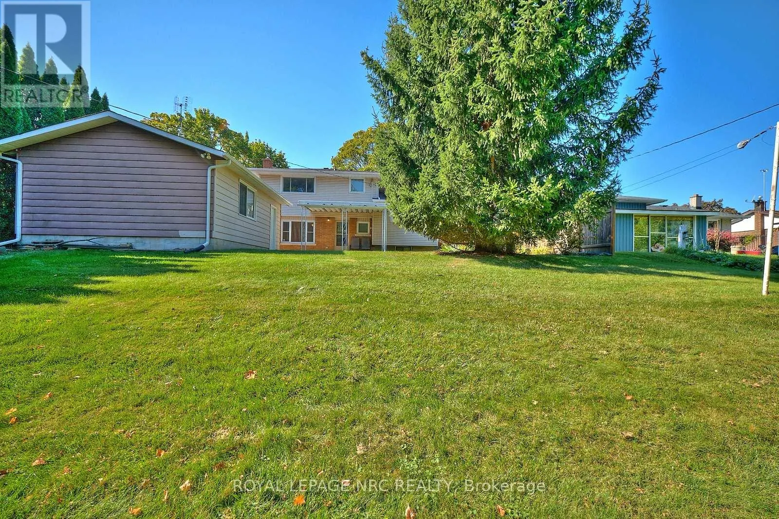 8 LA SALLE DRIVE