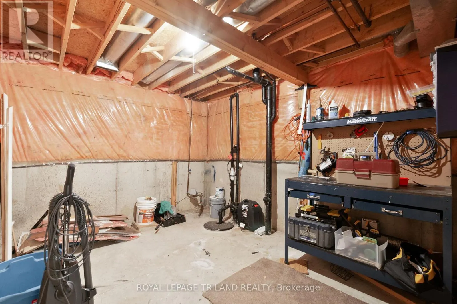 32 - 131 BONAVENTURE DRIVE, #32