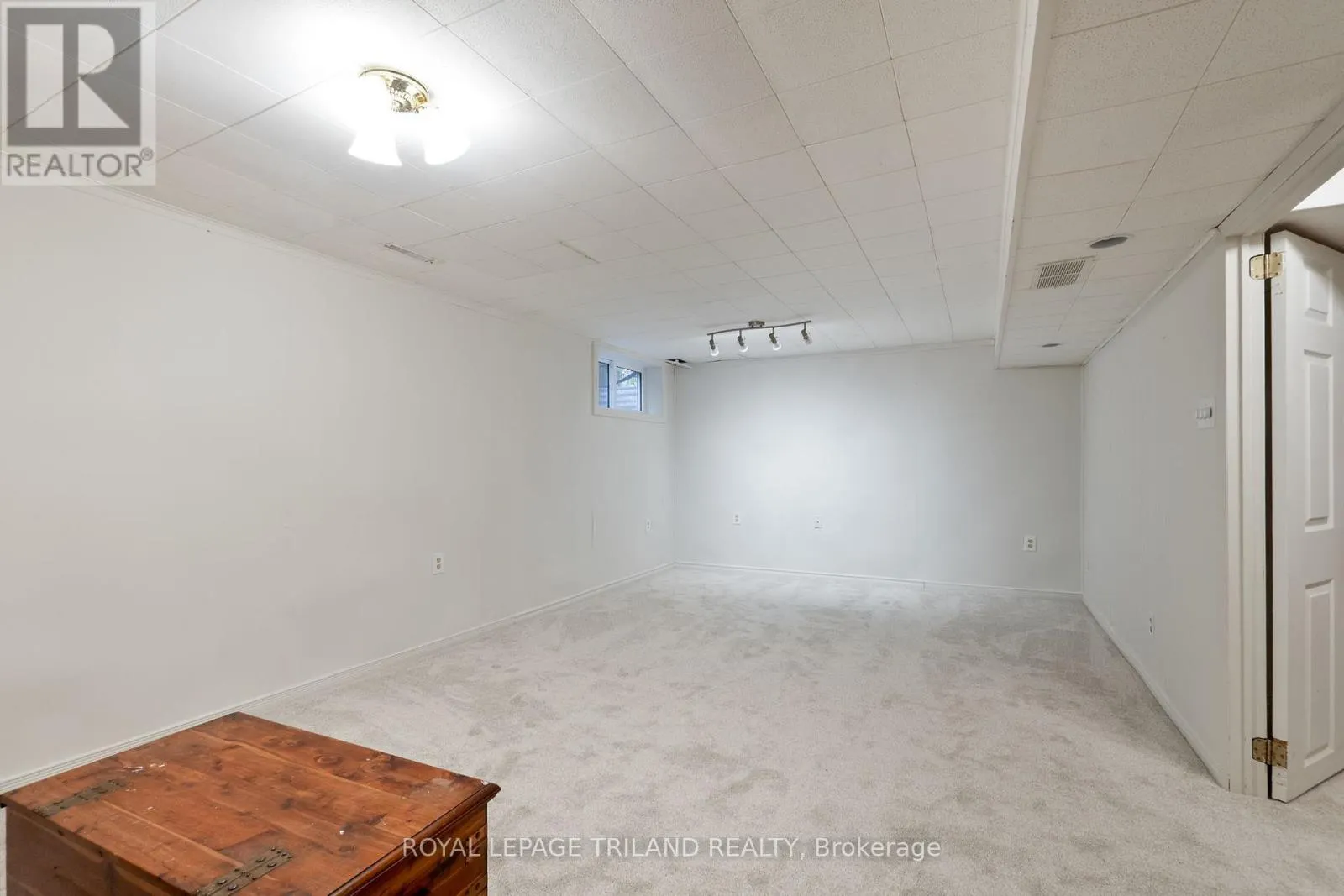32 - 131 BONAVENTURE DRIVE, #32