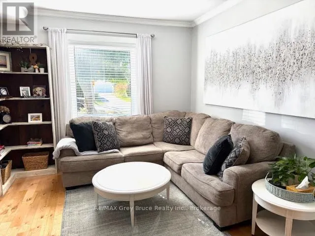504 14TH STREET W