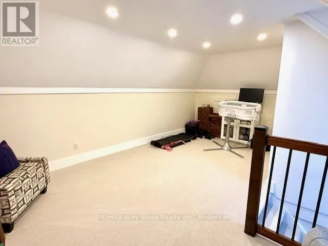 504 14TH STREET W