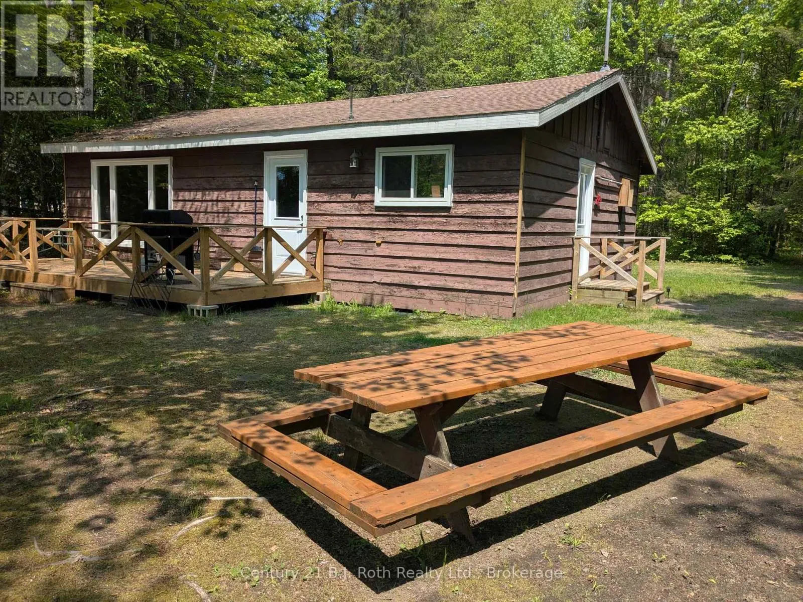 836 LAKE NIPISSING ROAD
