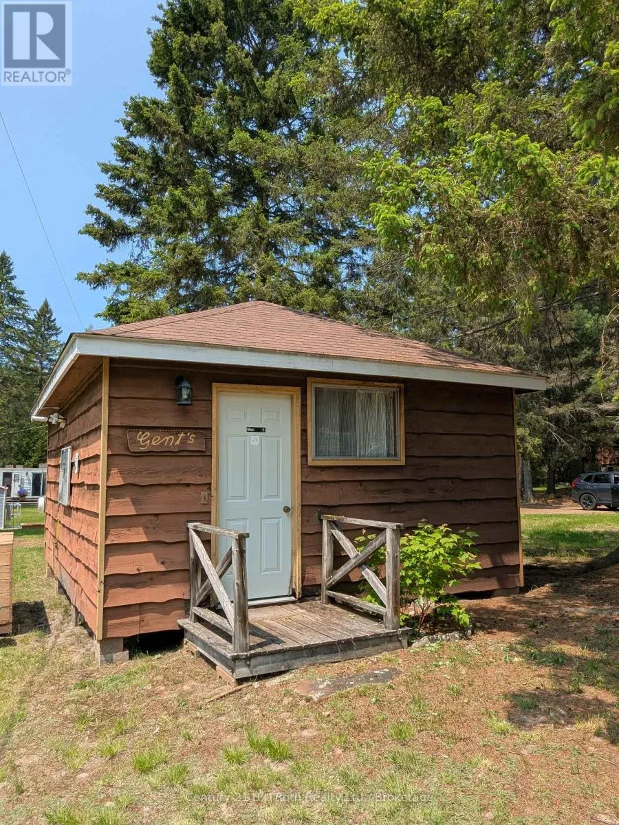 836 LAKE NIPISSING ROAD