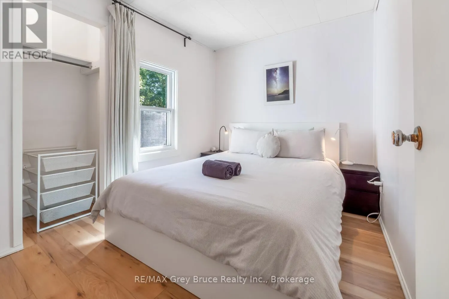 861 PIKE BAY ROAD