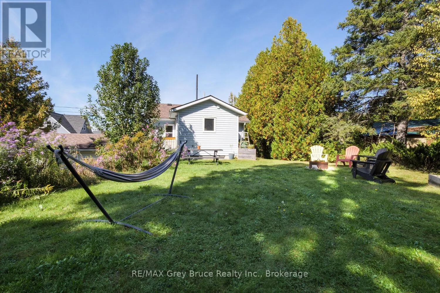 861 PIKE BAY ROAD