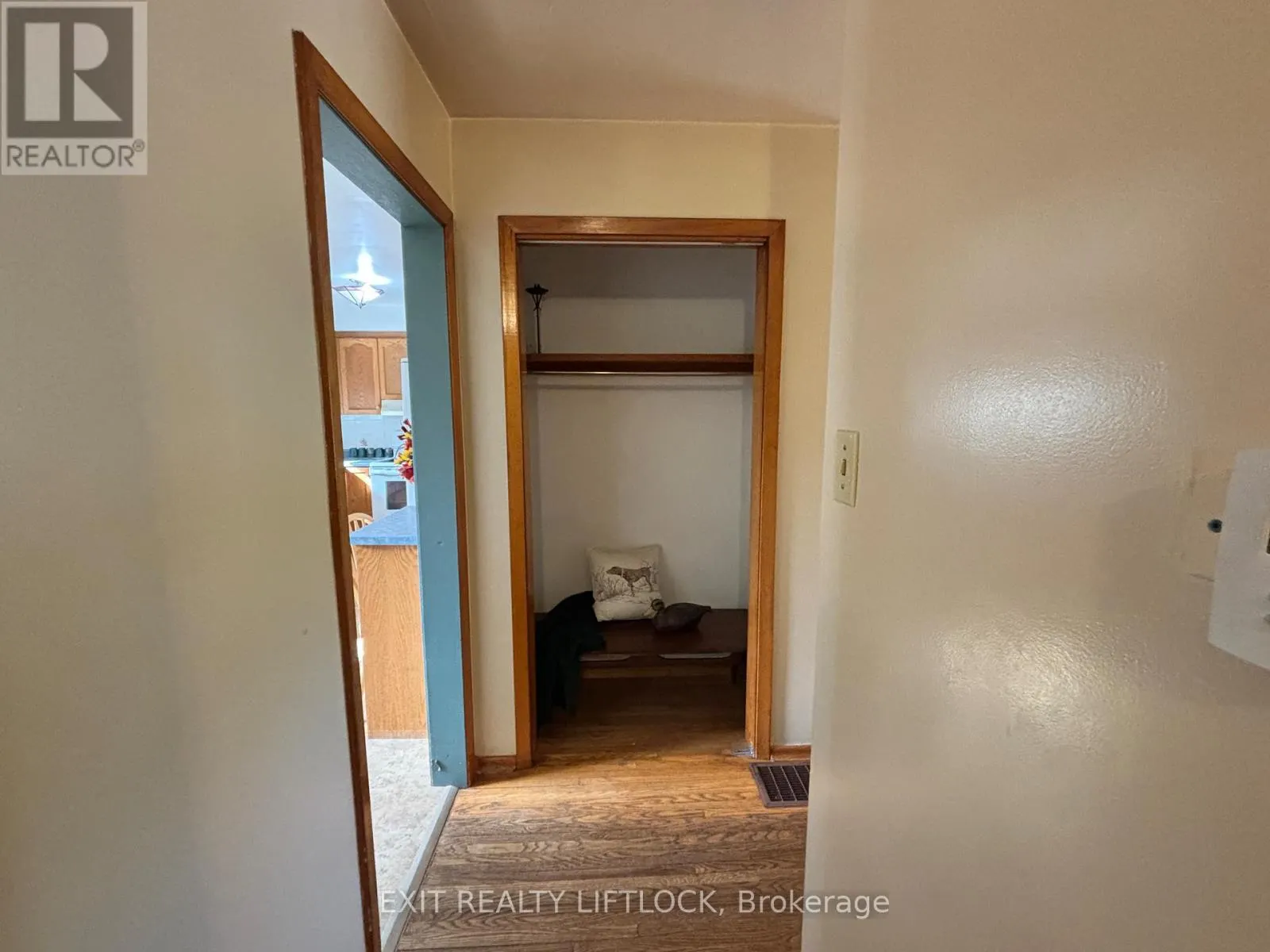 1276 BEAVIS BOULEVARD