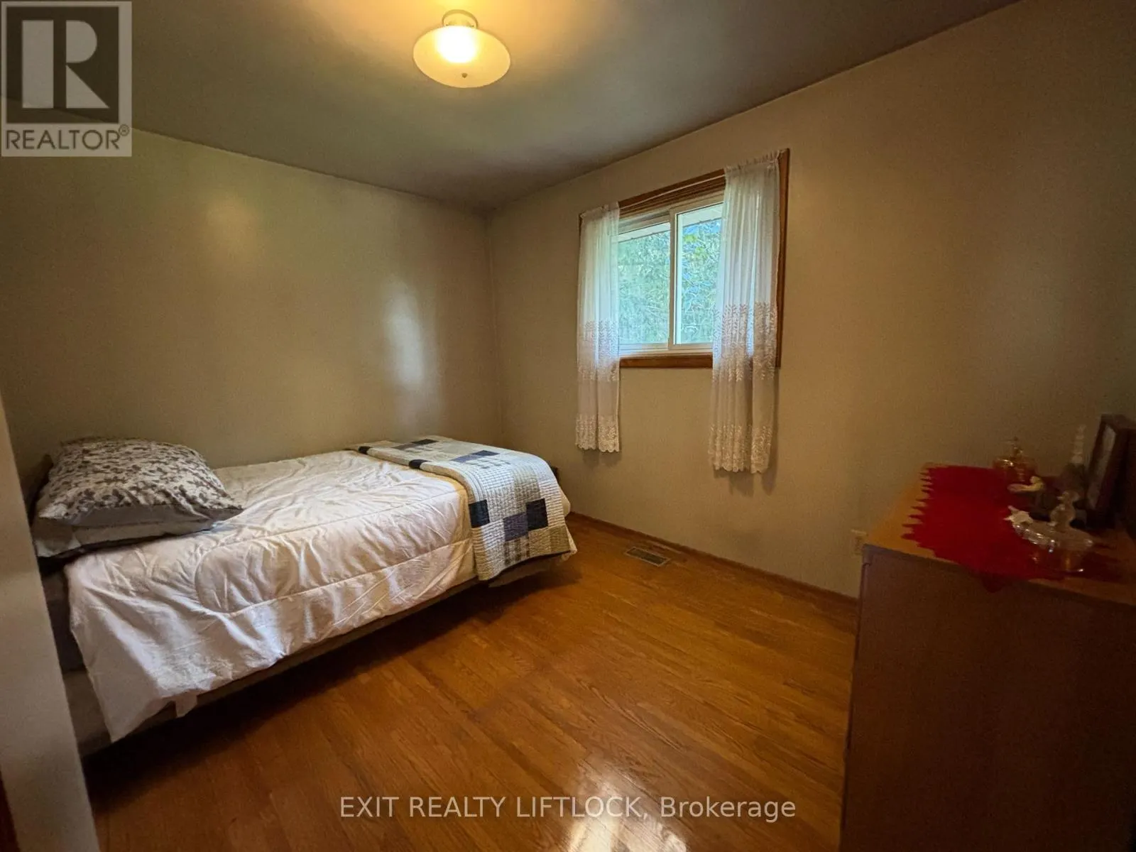 1276 BEAVIS BOULEVARD