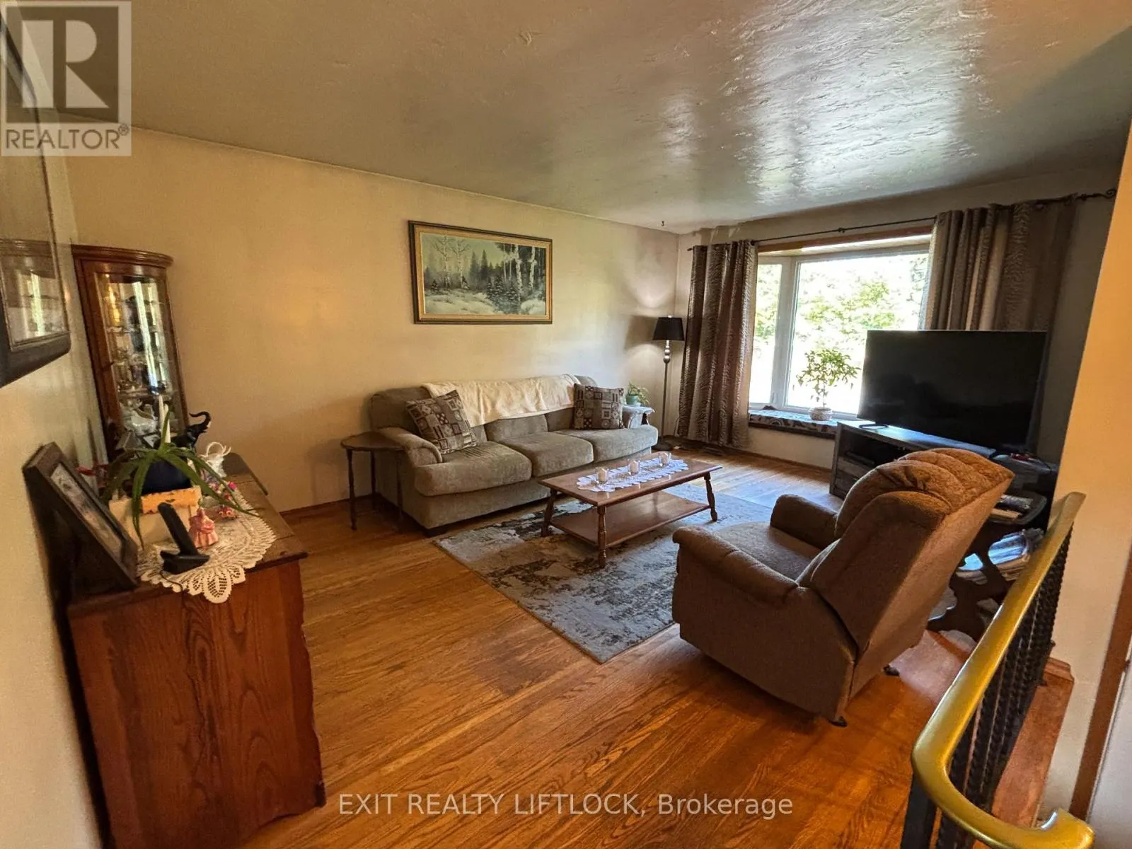 1276 BEAVIS BOULEVARD