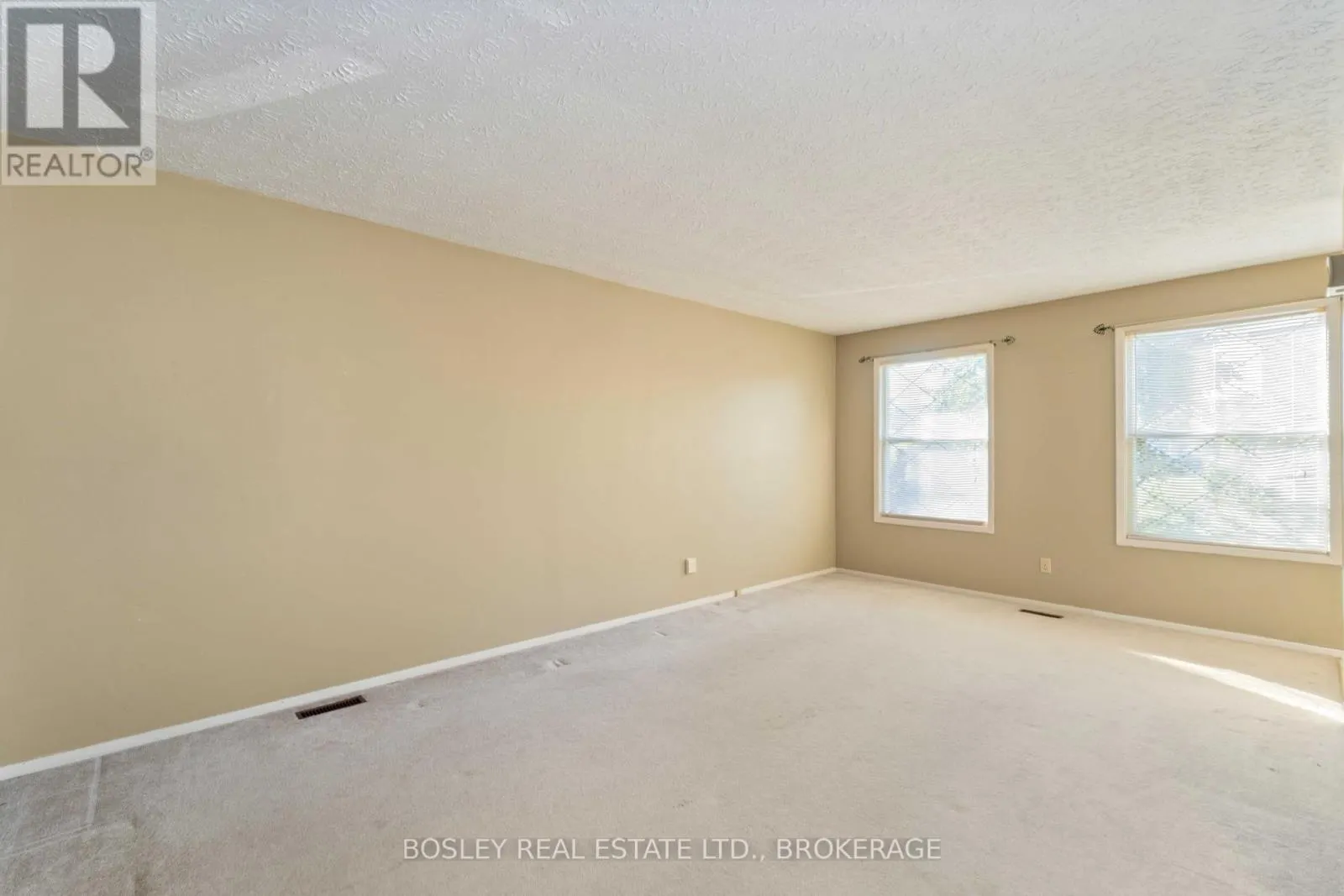 7782 JUBILEE DRIVE
