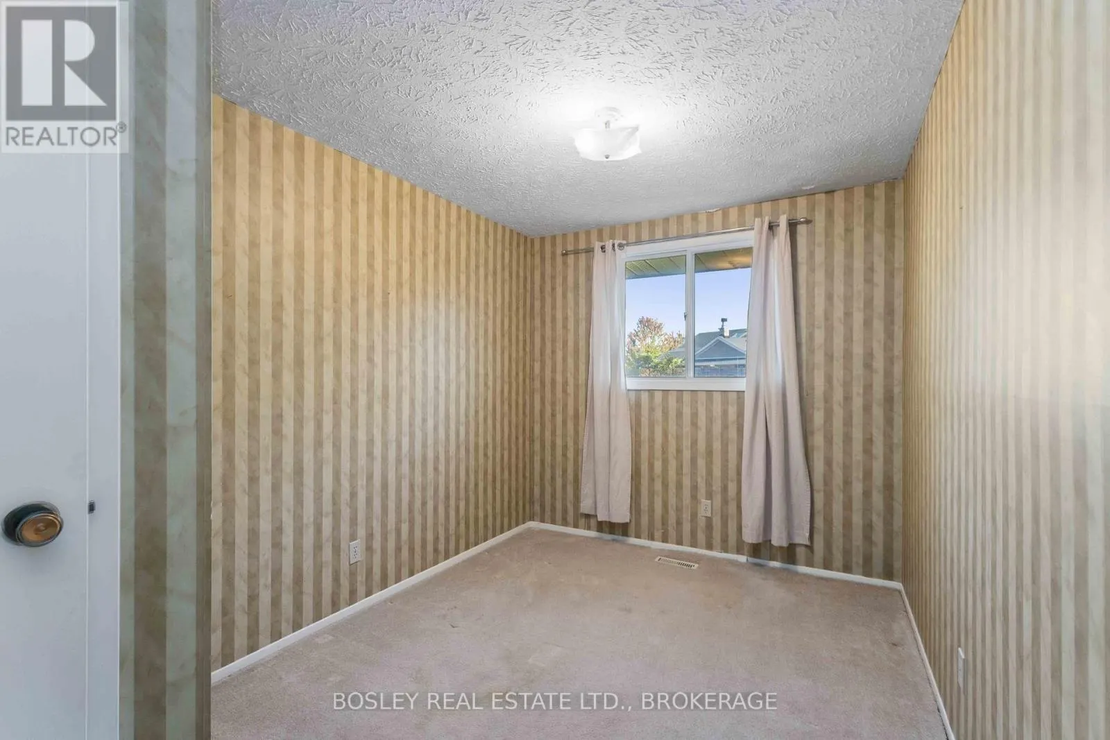 7782 JUBILEE DRIVE
