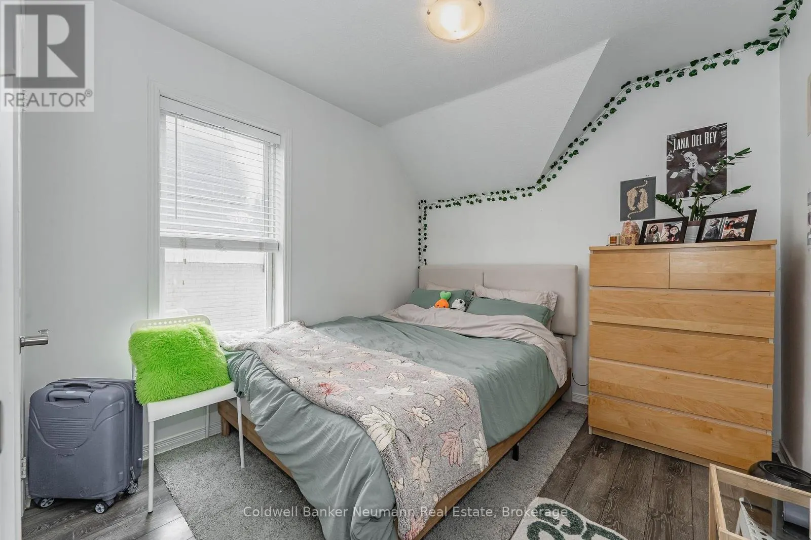 155 WEBER STREET E