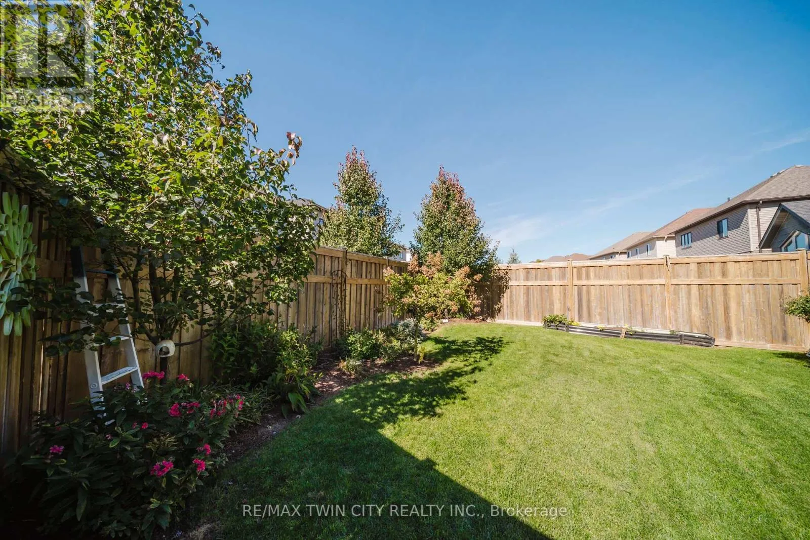 597 SUNDEW DRIVE