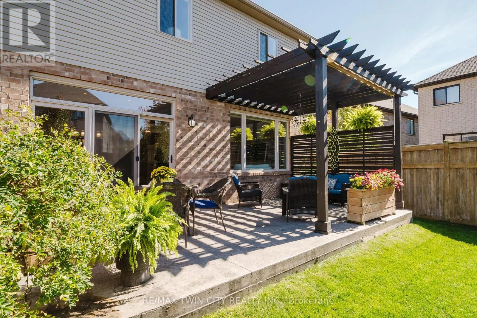 597 SUNDEW DRIVE
