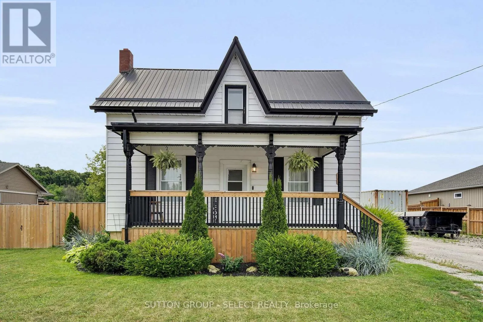 145 VICTORIA AVENUE
