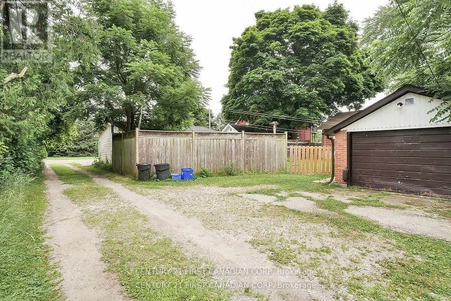 LOWER - 454 SALISBURY STREET, #LOWER