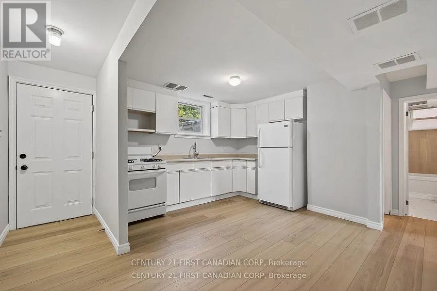 LOWER - 454 SALISBURY STREET, #LOWER