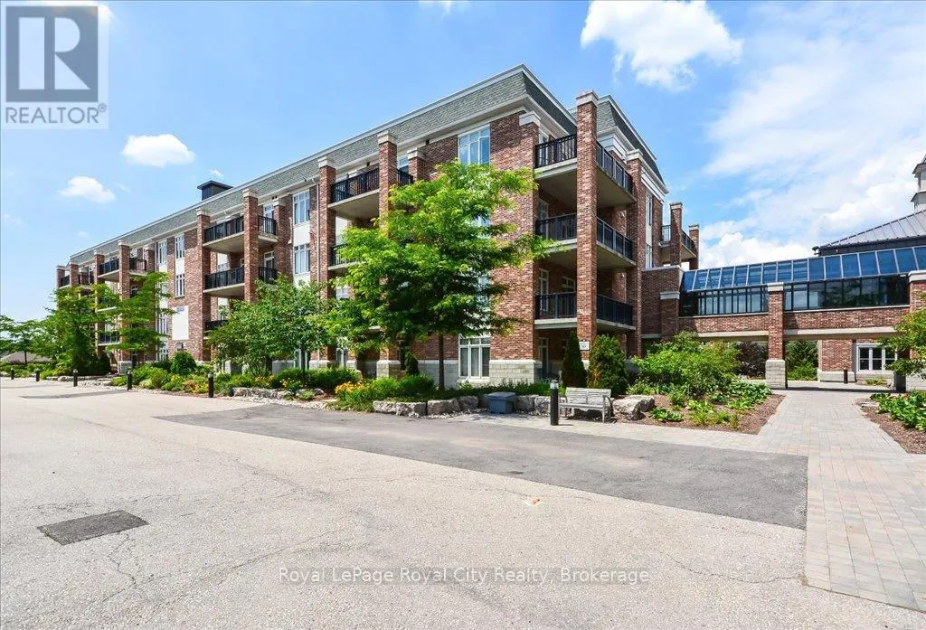401 - 65 BAYBERRY DRIVE, #401