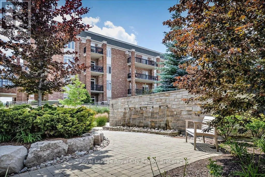 401 - 65 BAYBERRY DRIVE, #401